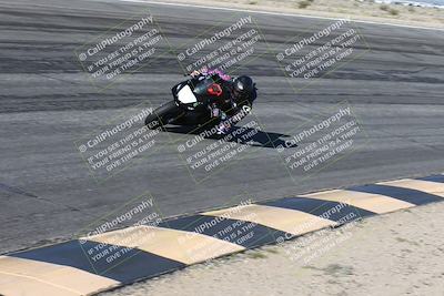 media/Jan-16-2026-CVMA Friday Practice (Fri) [[6f2bf47531]]/5-Racer 4-Trackday1/Session 2 (Bowl)/